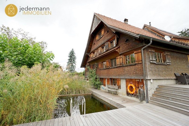 Bauernhaus Poolanlage