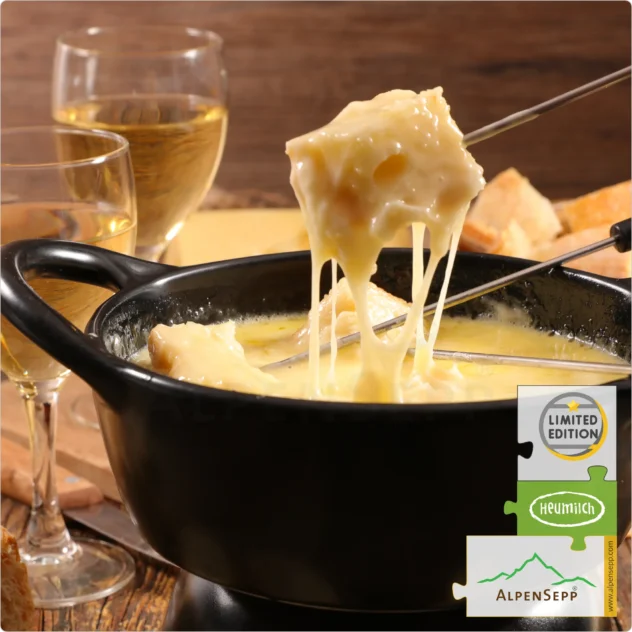 KÄSEFONDUE | PREMIUM Qualität - 100% frei von Geschmacksverstärkern | Käse Fertiggericht Spezialität im Beutel - aromatisch + würzige Genuss Garantie | 500 Gramm